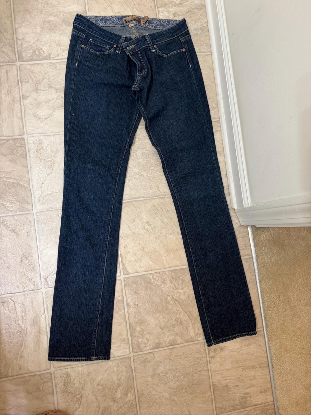 Paige Blue Hills Straight Leg Jeans in Blue Waist 27